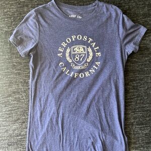 classic aeropostale fitted tee, size M